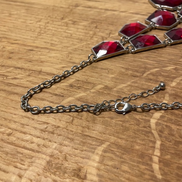 Necklace Fashion Jewelry Red and Silver Geometric Pattern Accessory - Picture 9 of 9